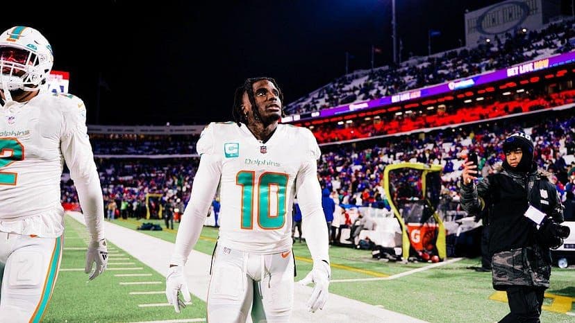 Dolphins-Patriots: Bets to Watch in NFL Week 17