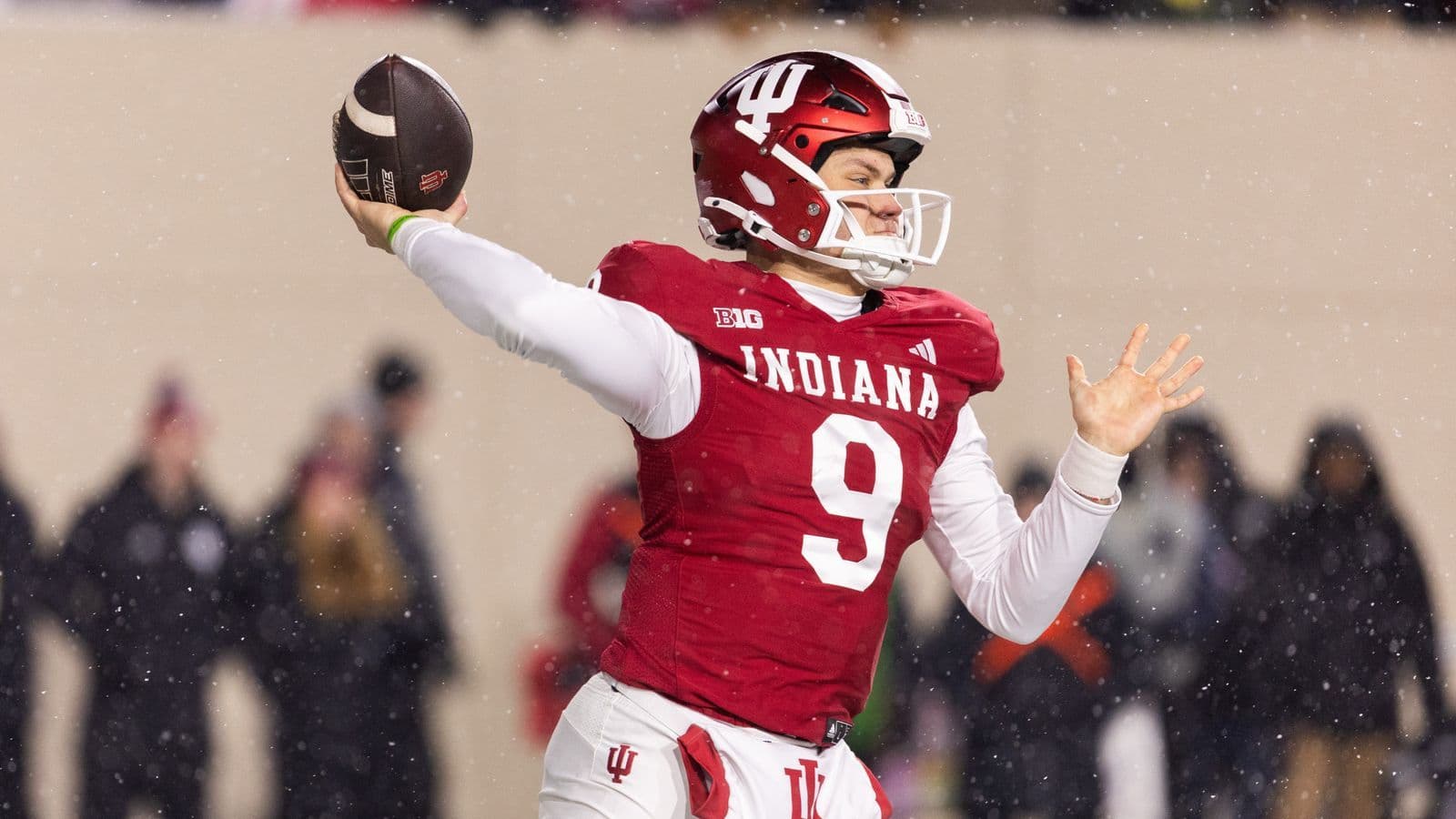 Indiana vs. Notre Dame best bets: Hoosier State showdown