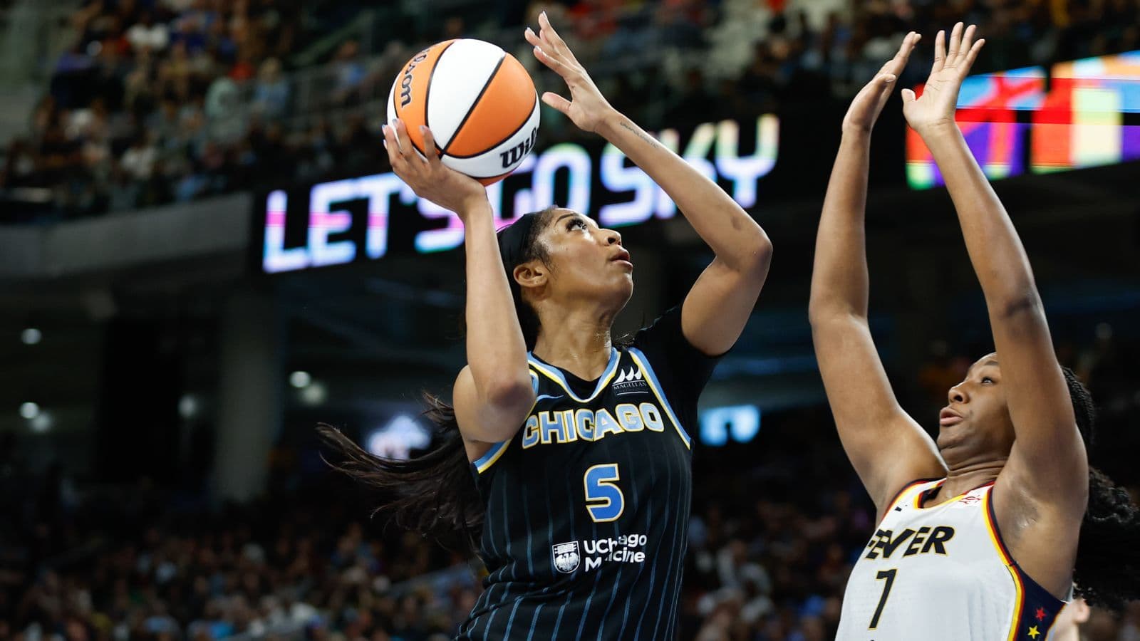 Angel Reese prop vs. Aces: Another double-double for Sky star rookie?